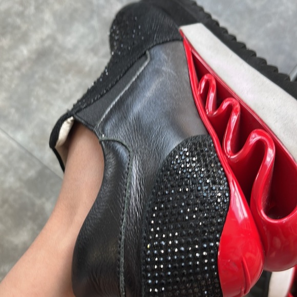 OFEM Sneakers - Picture 5 of 5